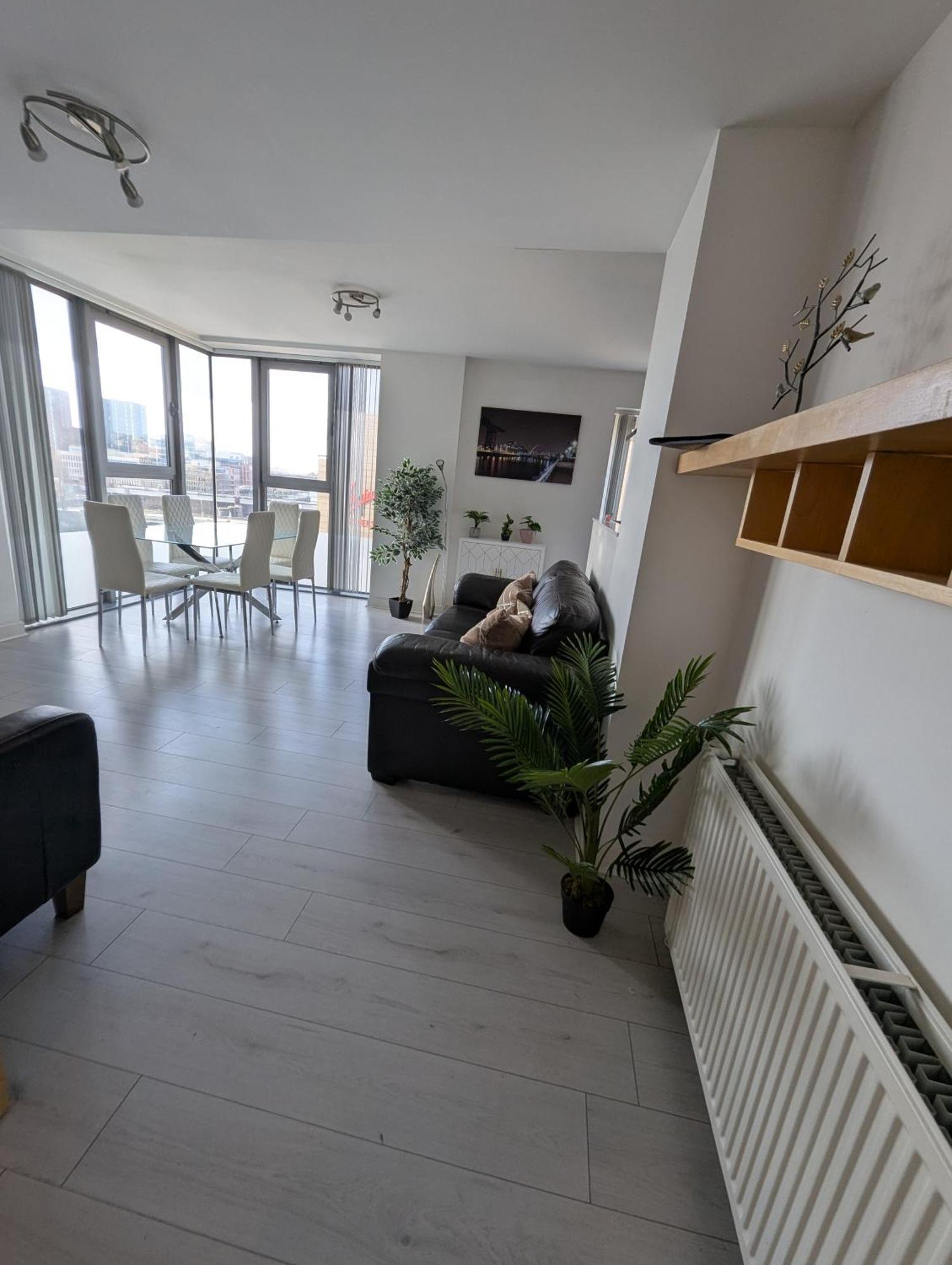 Glasgow City Centre Waterfront Apartment Exteriér fotografie
